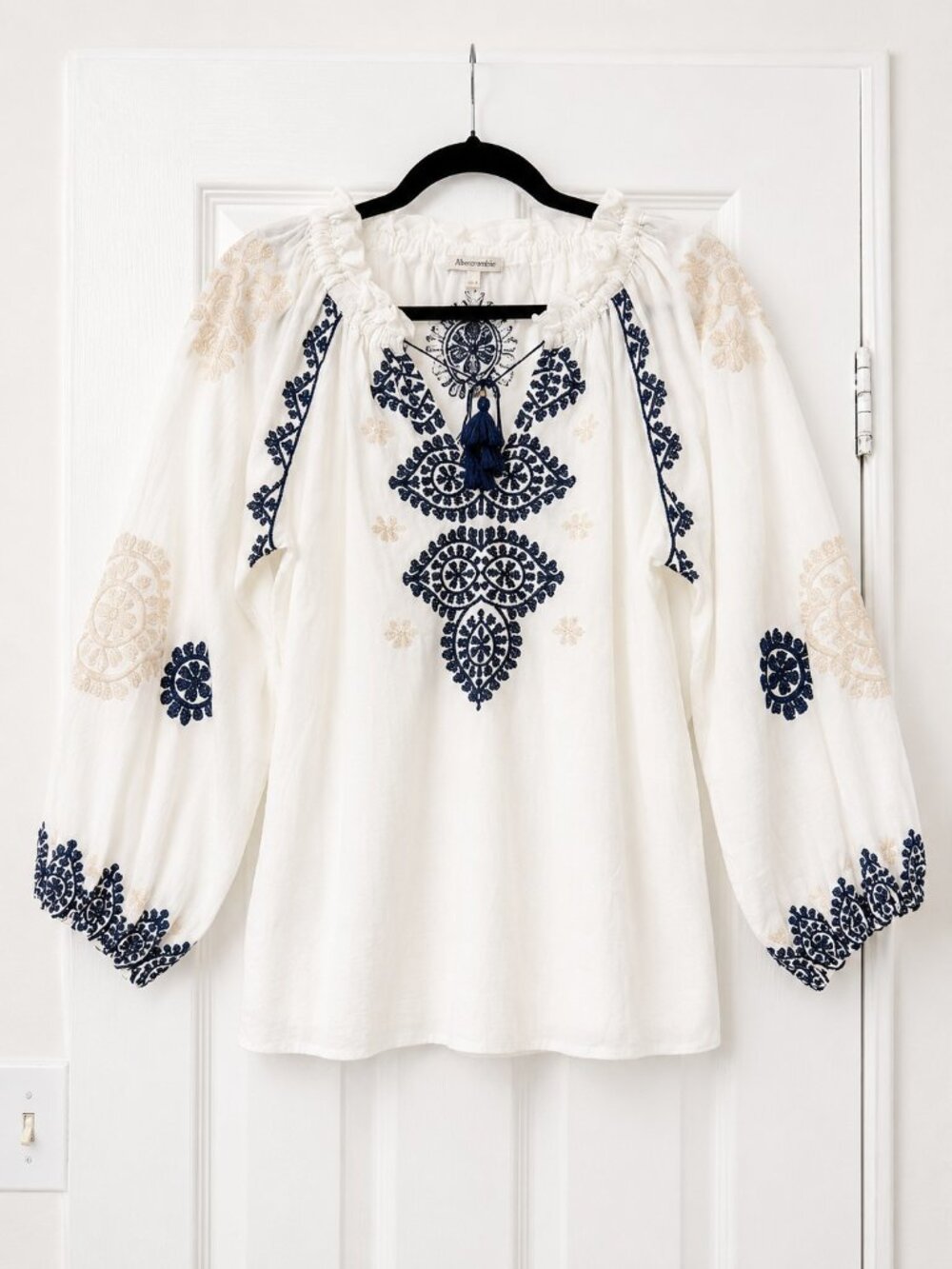 Tyler Boe embroided bohemian peasant blouse